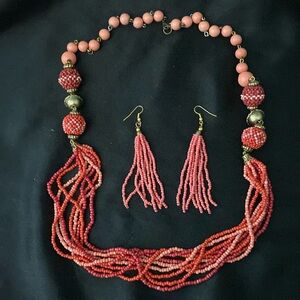 Beaded necklace and earrings set 32” necklace 3” earrings